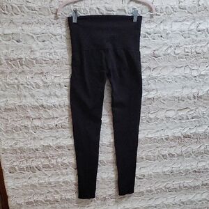 ASSETS by Spanx Women's High Waist Black Shapewear Leggings Size S/M (6/8)